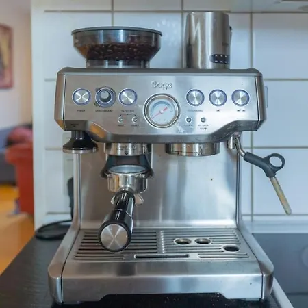 Apartment 106 M2 - 50 Meter Fra Salling! Aalborgs Lejlighed *